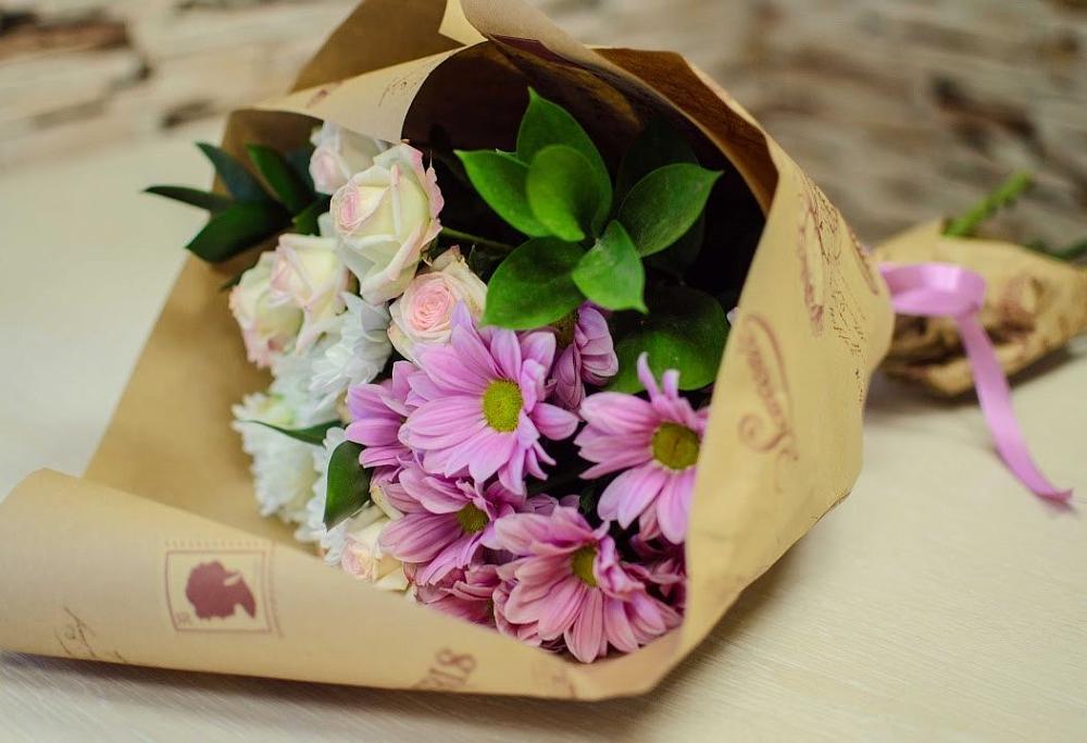 Букет цветов из: Розы и Хризантемы в Частые