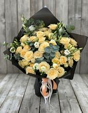 Букет цветов из:  Розы и Лизиантусы #REPLACE_PRED# Частые