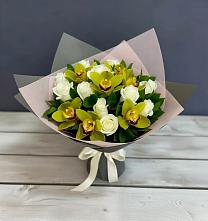 Букет цветов из:  Орхидеи и Розы в Частые