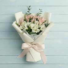 Букет цветов из:  Альстромерии #REPLACE_PRED# Частые