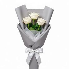 Букет 3 белые розы в Частые