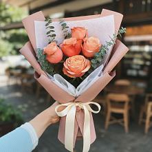 Букет цветов из:  Розы в Частые