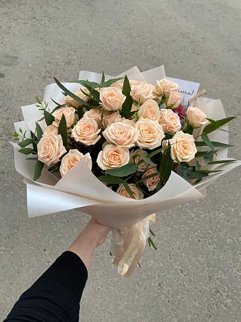 Букет Кремовые розы Латте в Частые