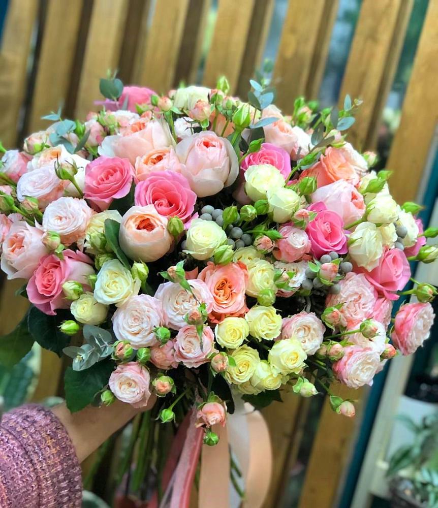 Букет цветов из: Розы в Частые