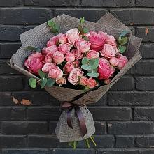 Букет цветов из:  Розы в Частые